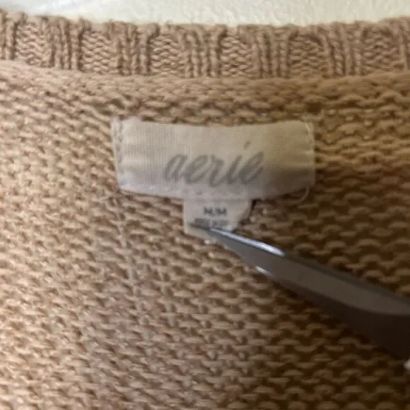 Aerie Sweater size Medium Brown Pullover Cropped Soft Cozy casual FLAW - Picture 6 of 11